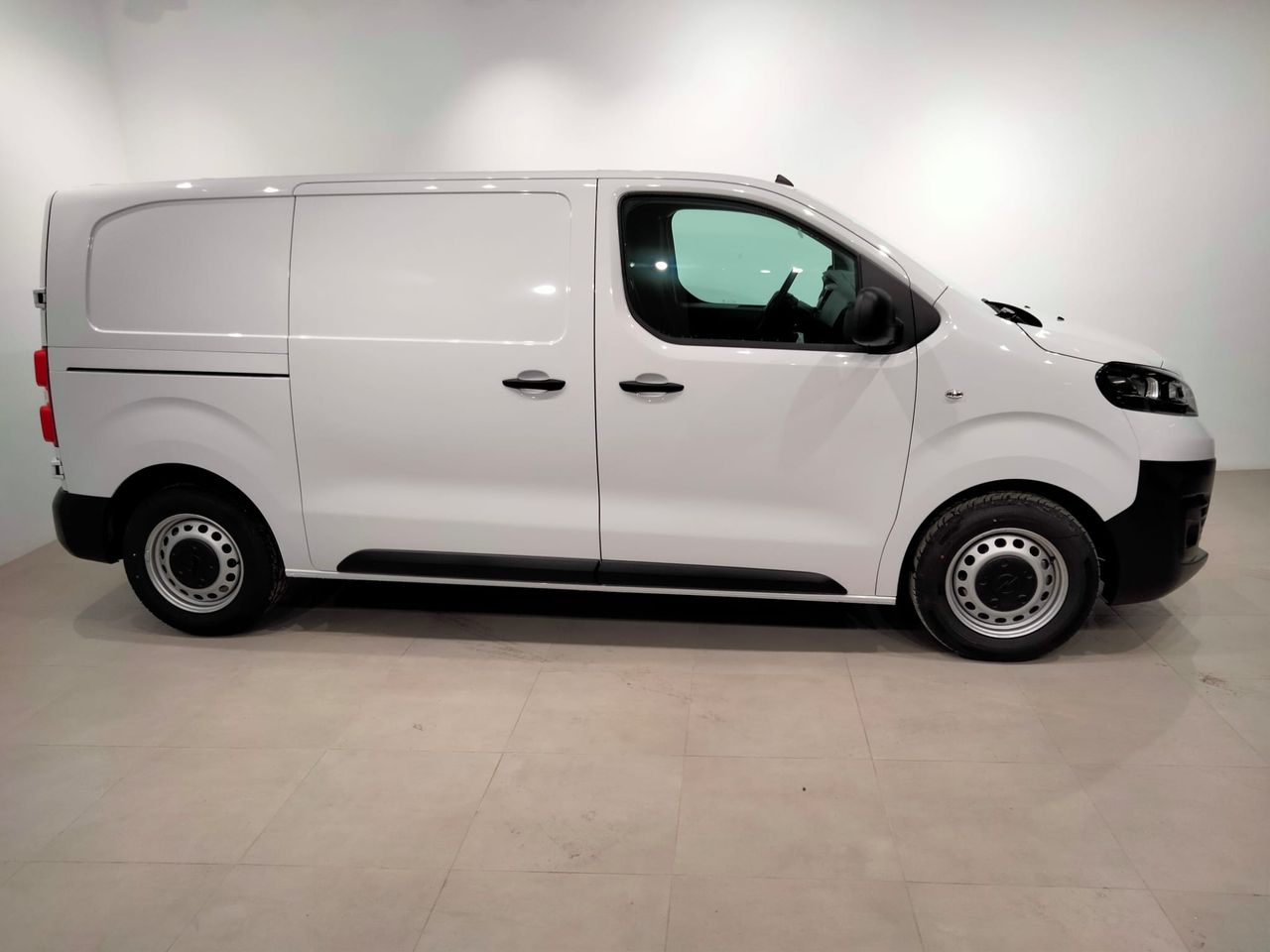 Opel Vivaro FURGON M EXPRESS 120CV MT6 EXPRESS