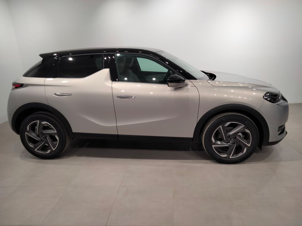 DS Automobiles DS 3 Crossback PureTech 96 kW Automático RIVOLI