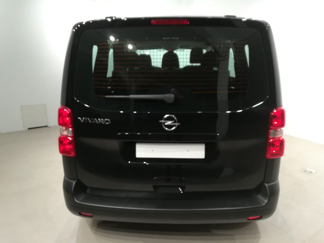 Opel Vivaro DOBLE CABINA T.M. EXPRESS 1.5D 120CV 6V