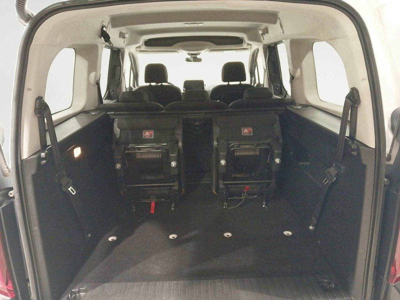 Citroën Berlingo  Talla XL BlueHDi 130 S&S 6v Shine