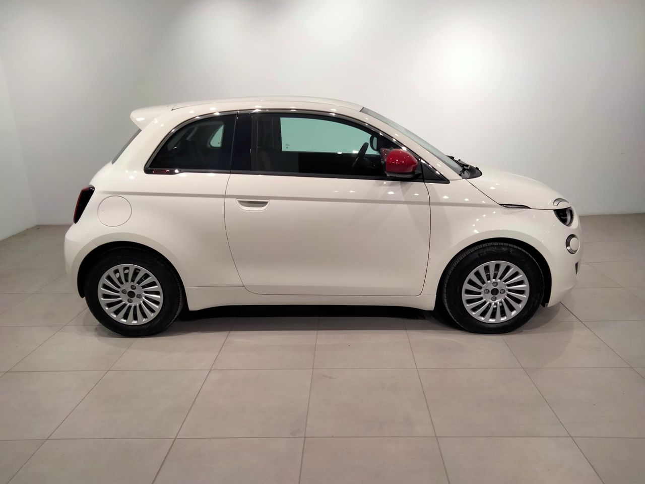 Fiat 500 Red Hb 320km 85kW (118CV)