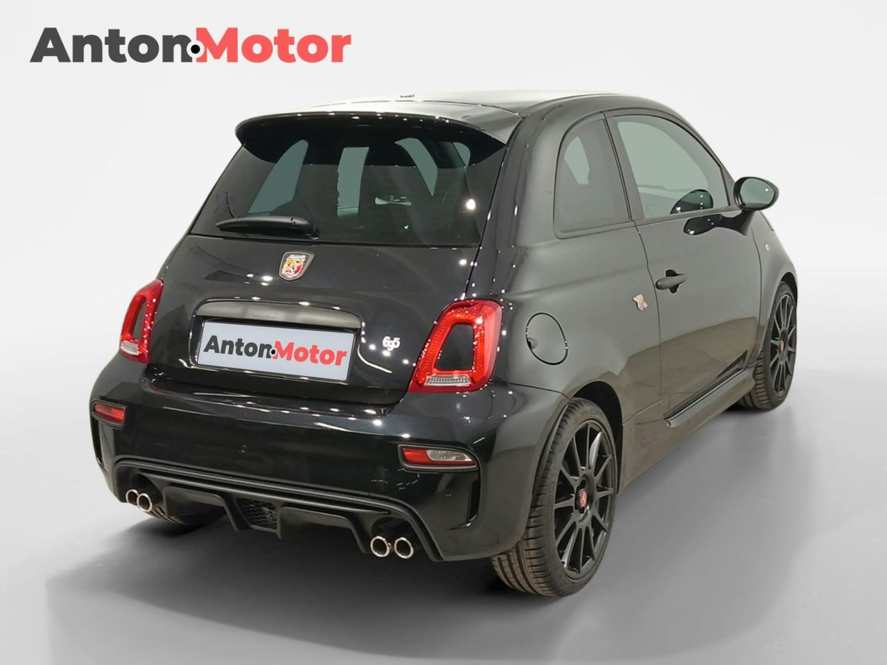 Abarth 500 695 1.4 16v T-Jet 132kW (180 CV)