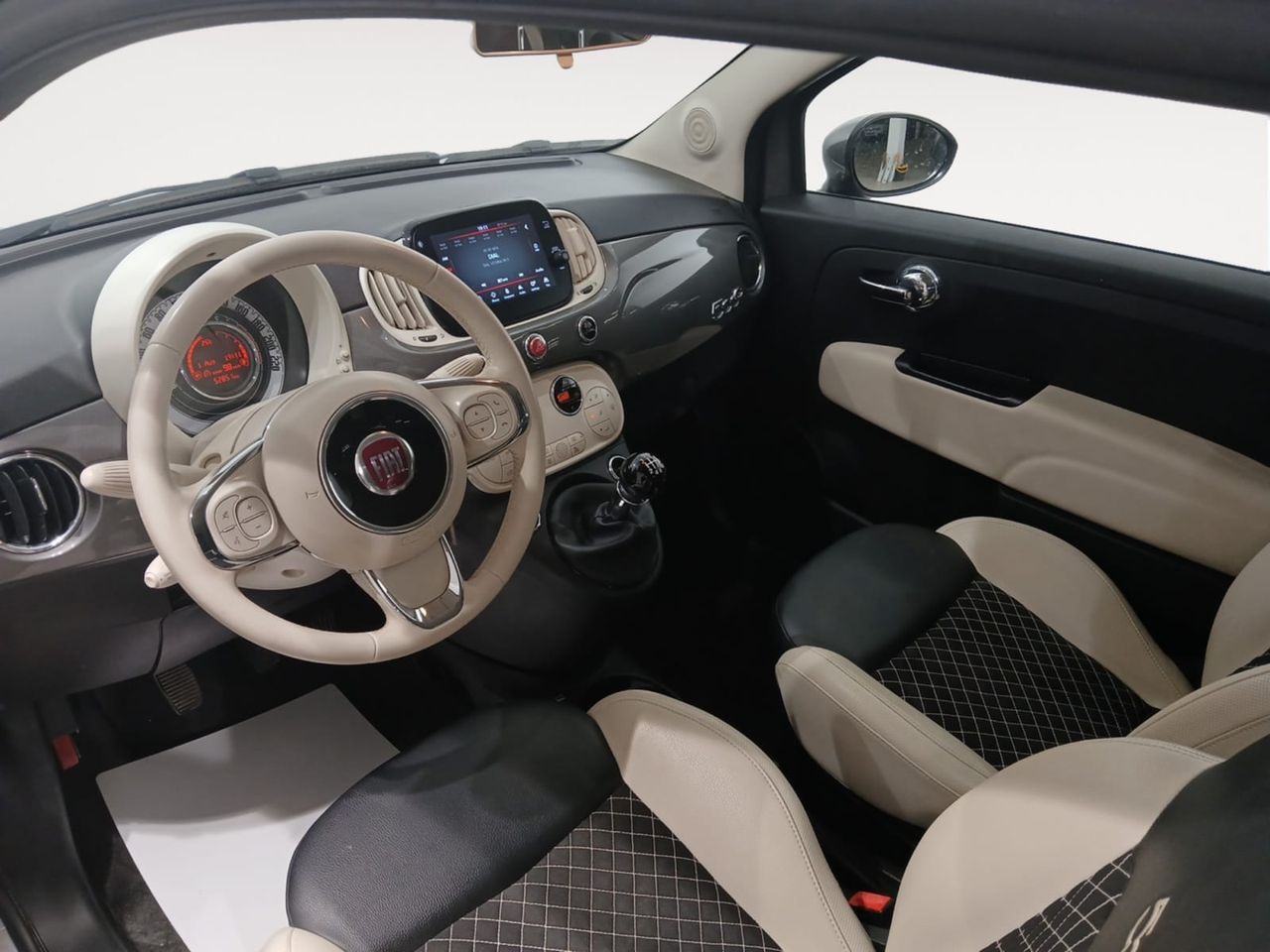 Fiat 500C Dolcevita 1.0 Hybrid 51KW (70 CV)