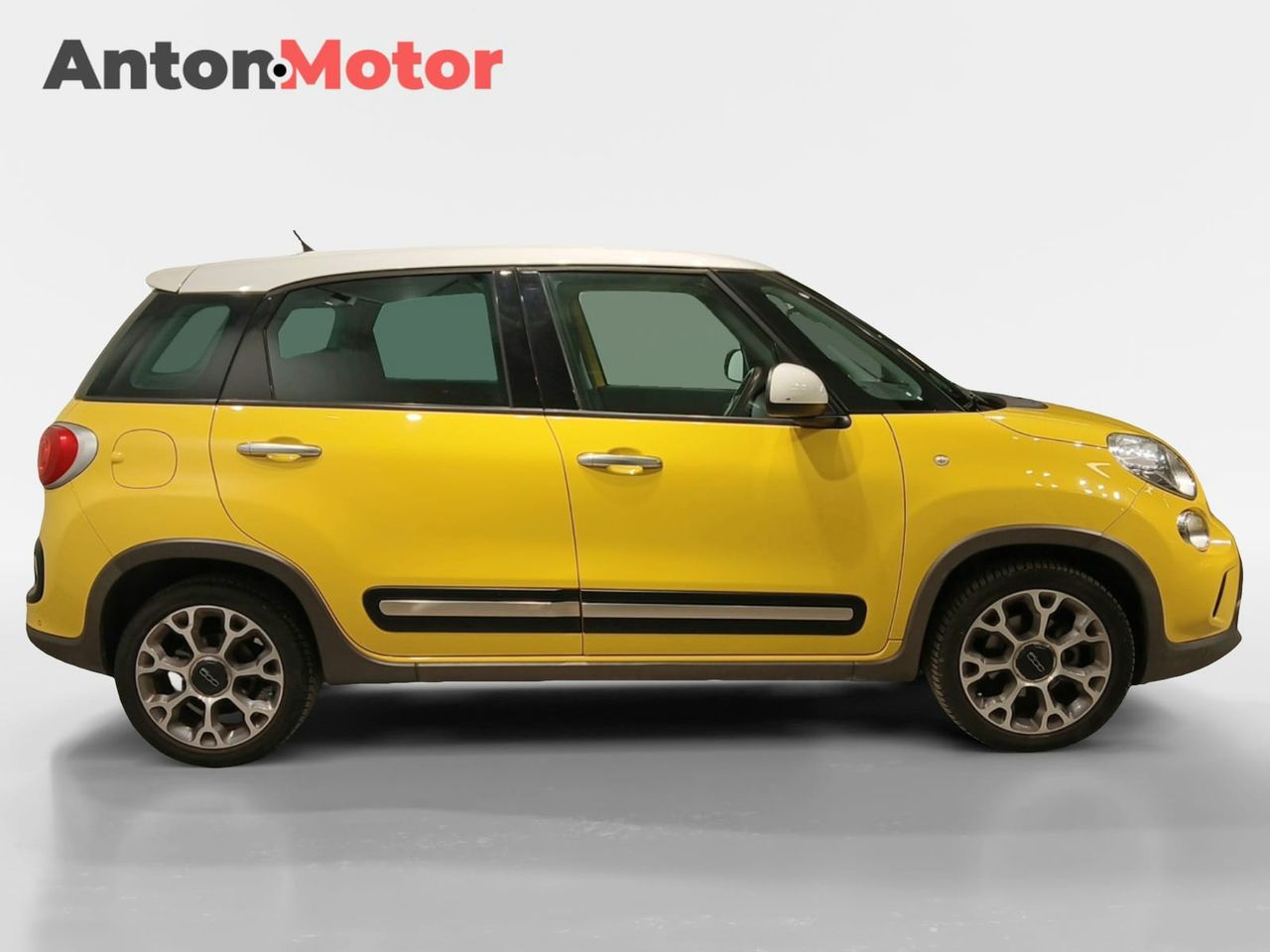 Fiat 500L 1.3 16v Mjet 70kW (95CV) S&S Trekking