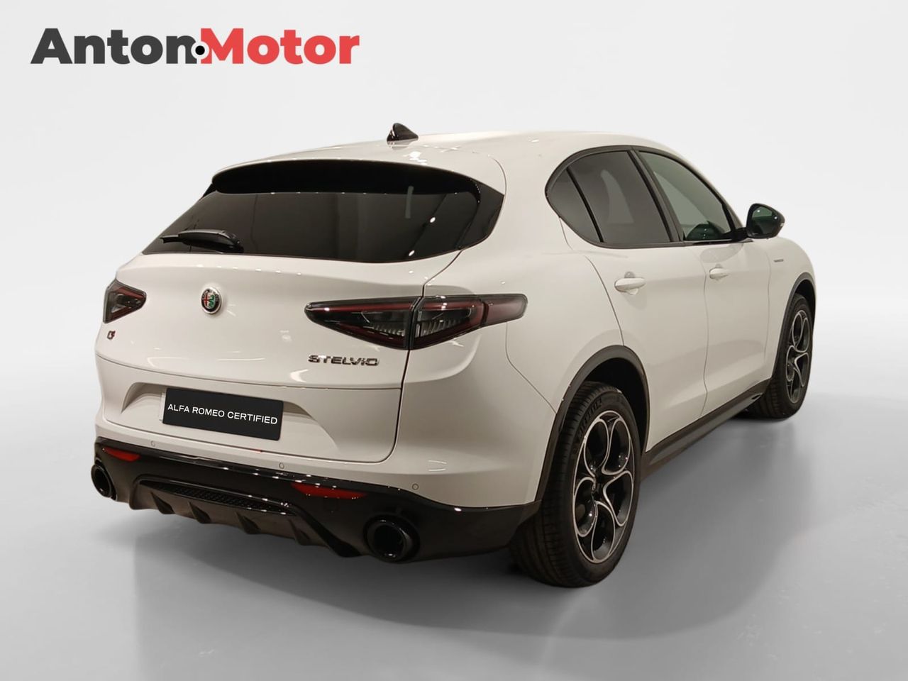 Alfa Romeo Stelvio 2.2 Diésel 154kW (210CV) Veloce Q4