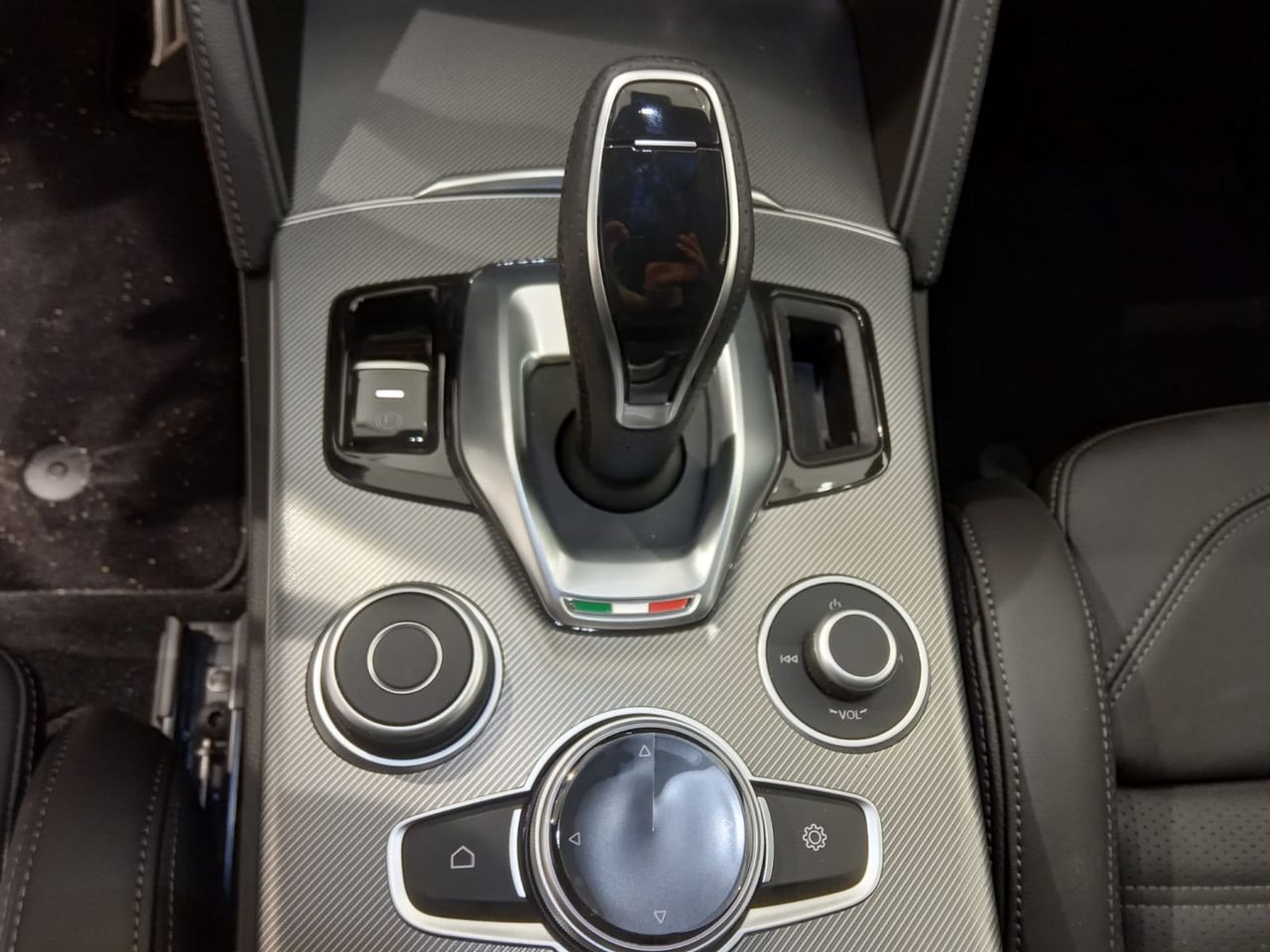 Alfa Romeo Stelvio 2.2 Diésel 154kW (210CV) Veloce Q4