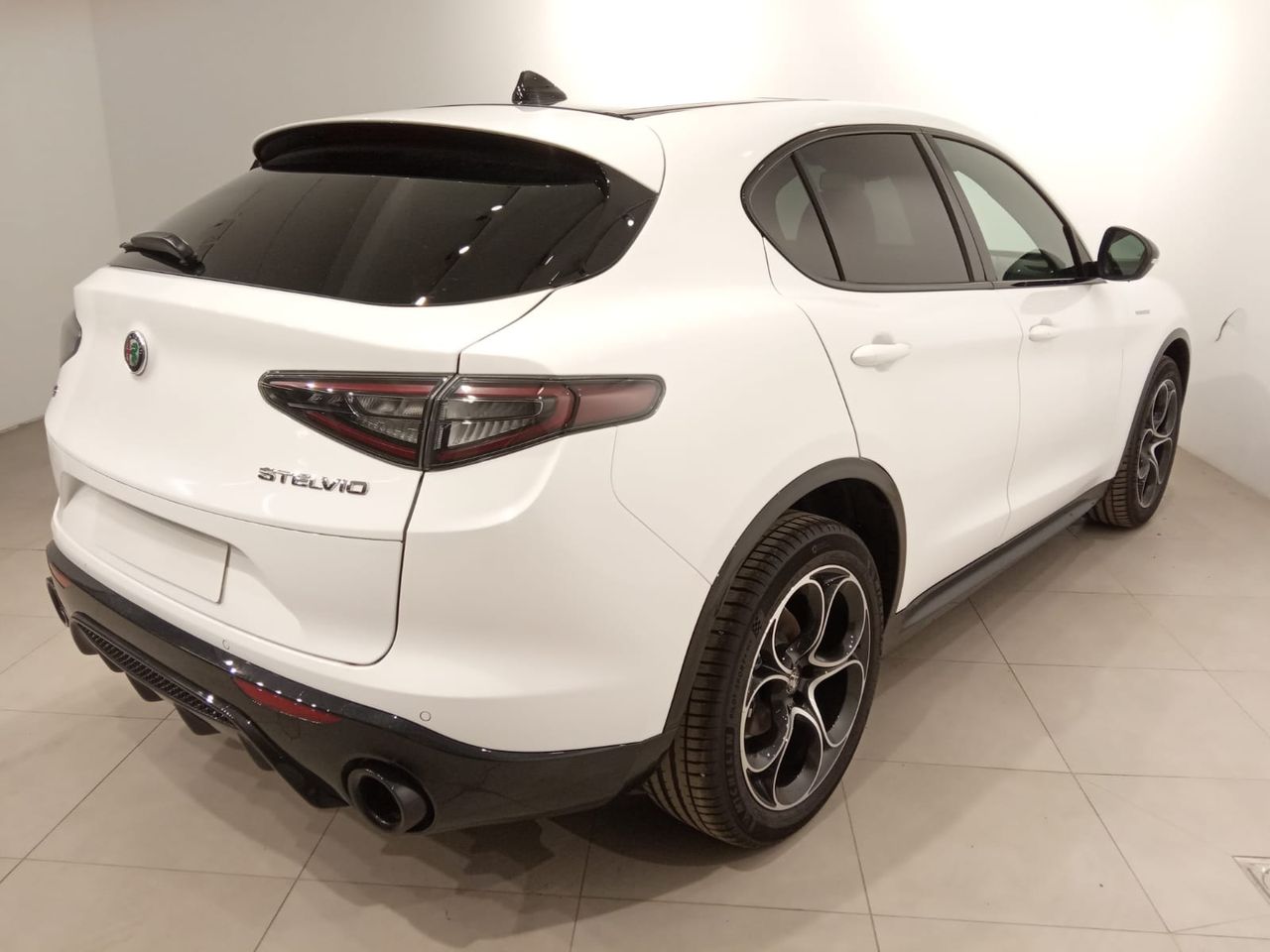 Alfa Romeo Stelvio 2.2 Diésel 154kW (210CV) Veloce Q4