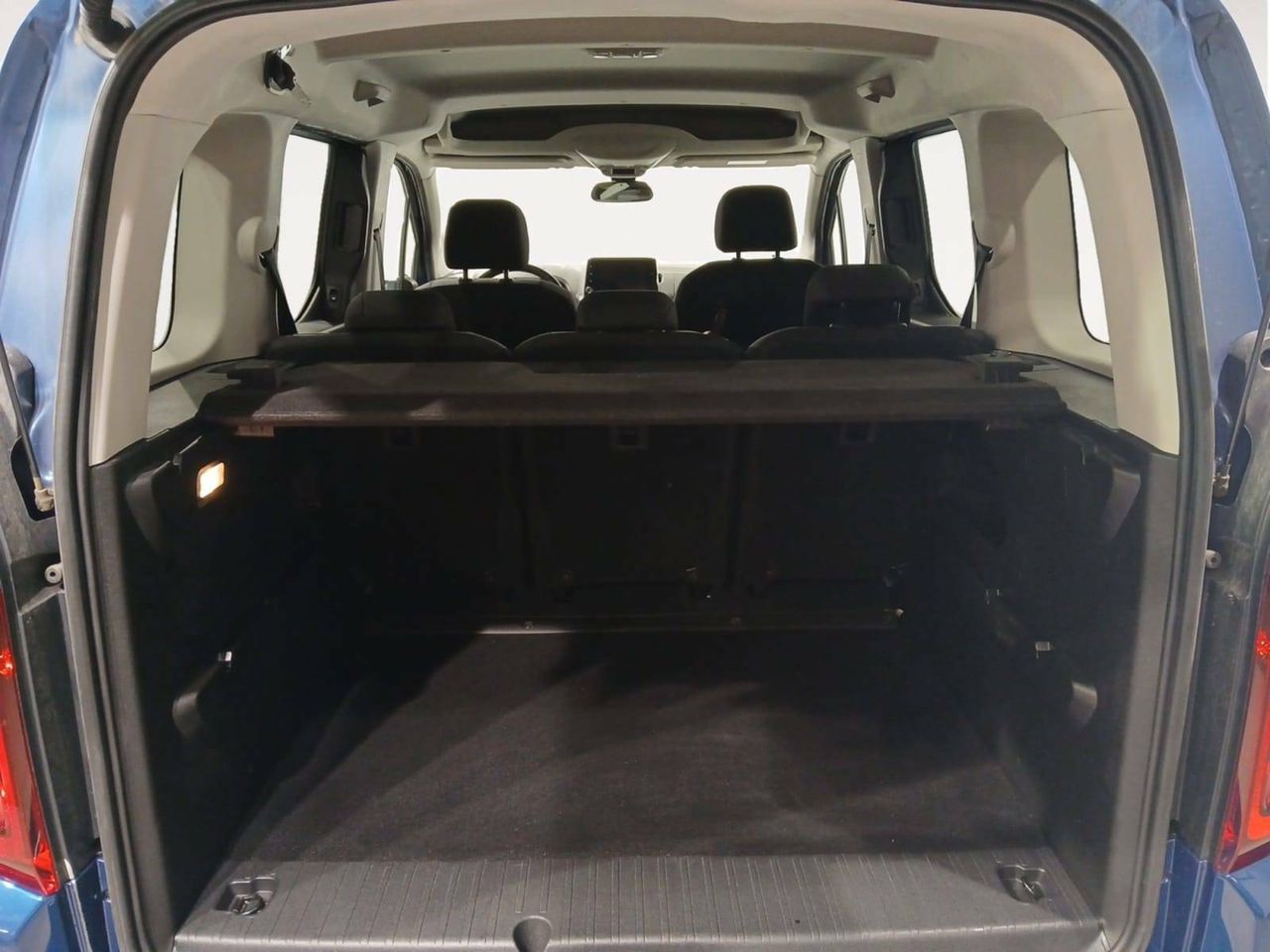 Opel Combo Cargo  1.2 T 96kW S/S  L Auto Elegance Plus