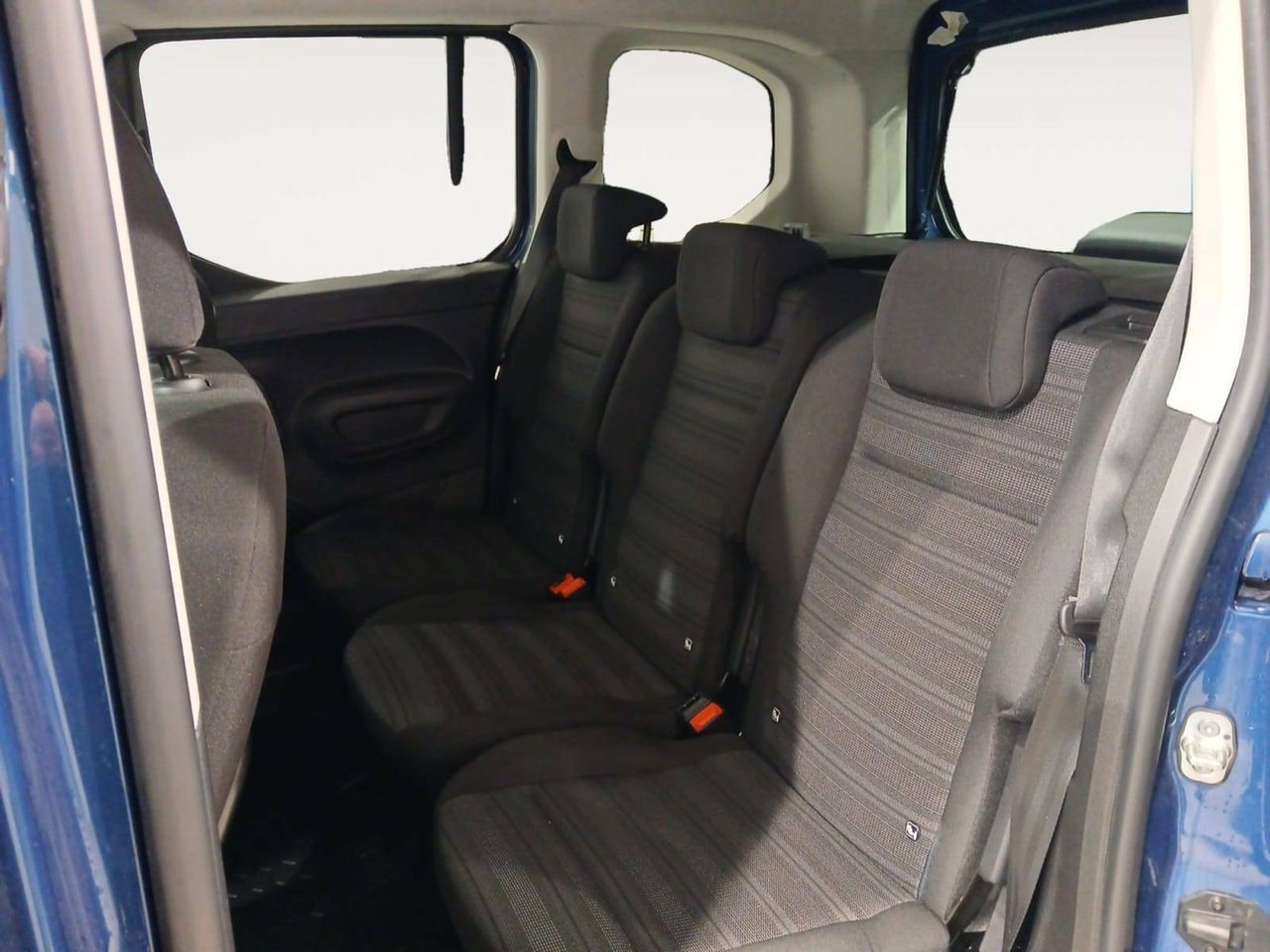 Opel Combo Cargo  1.2 T 96kW S/S  L Auto Elegance Plus