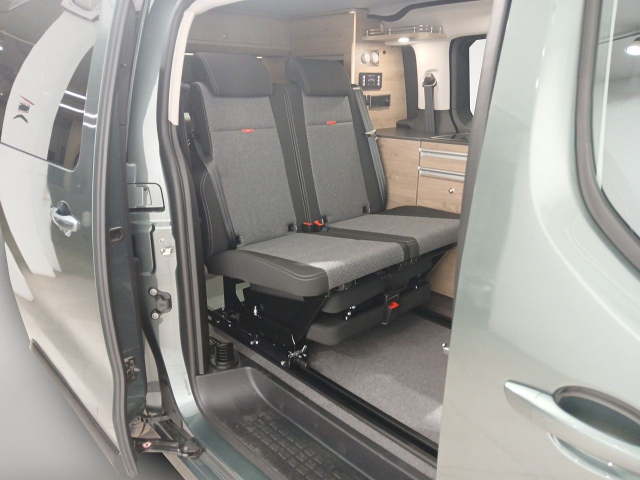 Citroën Spacetourer HOLIDAY BLUEHDI 145CV S&S 6V