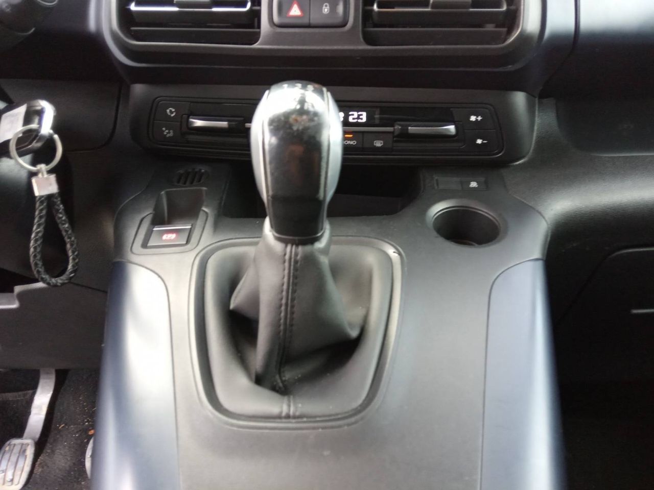 Peugeot Rifter   Standard BlueHDi 73kW Allure