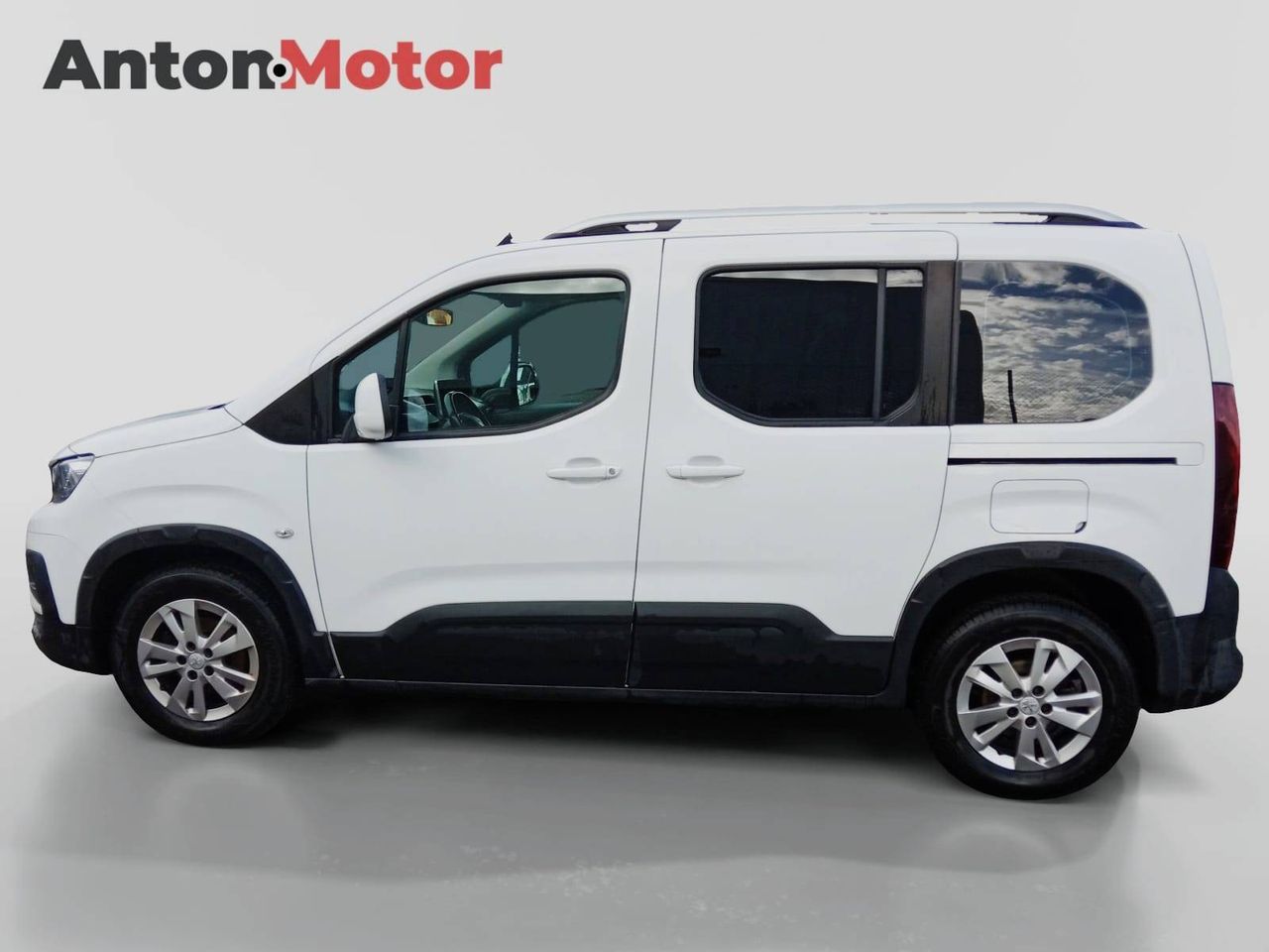 Peugeot Rifter   Standard BlueHDi 73kW Allure