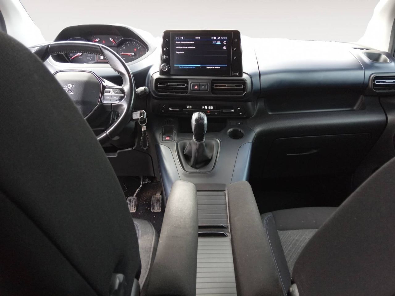 Peugeot Rifter   Standard BlueHDi 73kW Allure