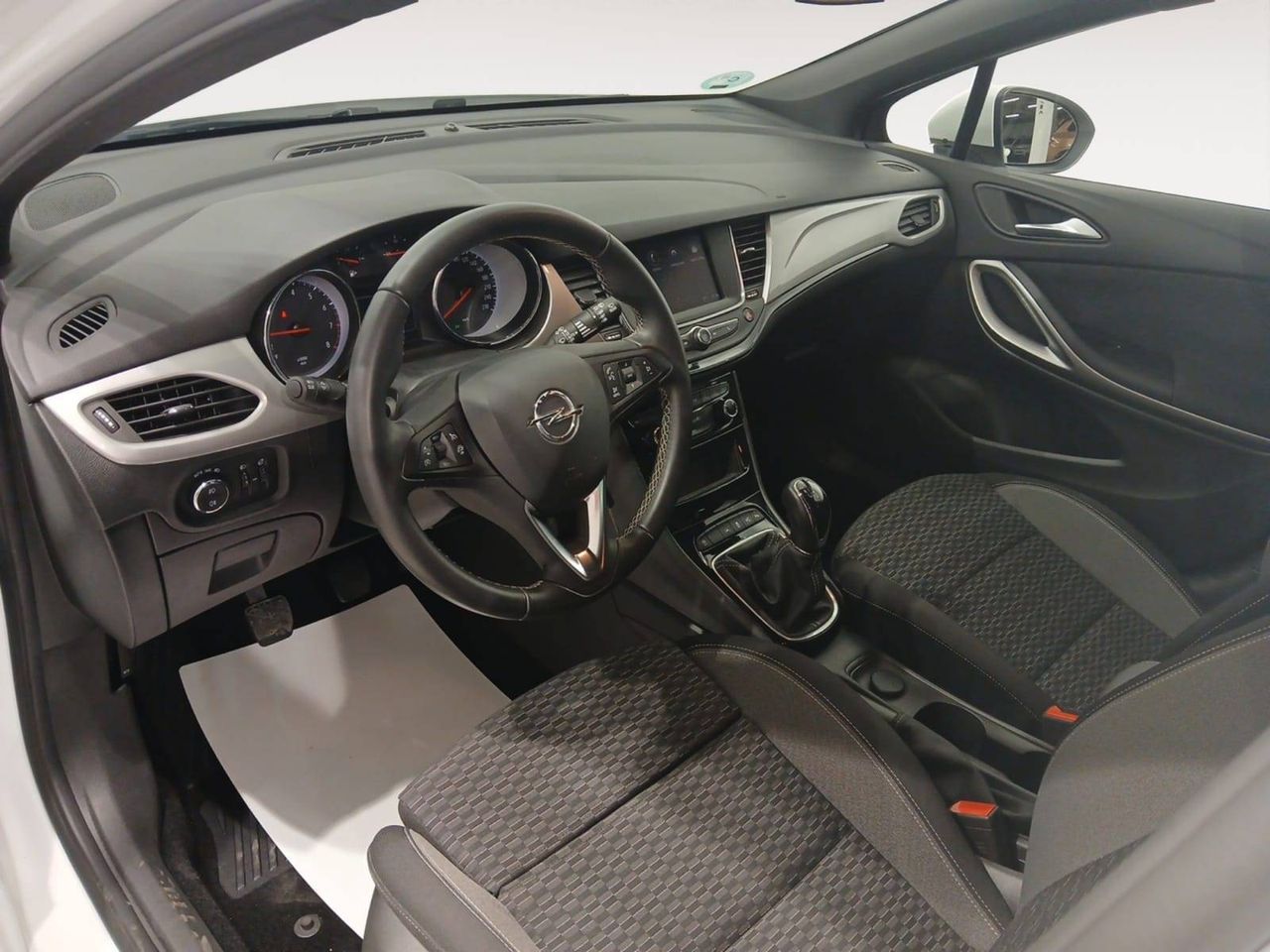 Opel Astra  1.2T SHL 81kW (110CV) Edition