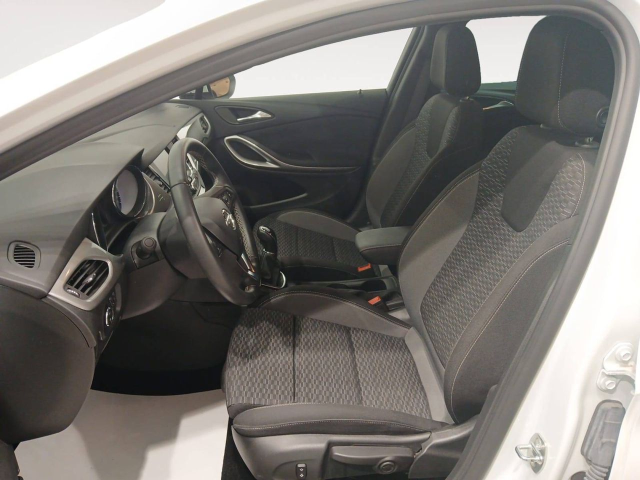 Opel Astra  1.2T SHL 81kW (110CV) Edition