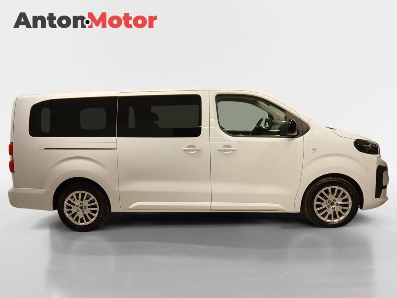 Peugeot Traveller   Long BlueHDi 180 S&S EAT8 Business