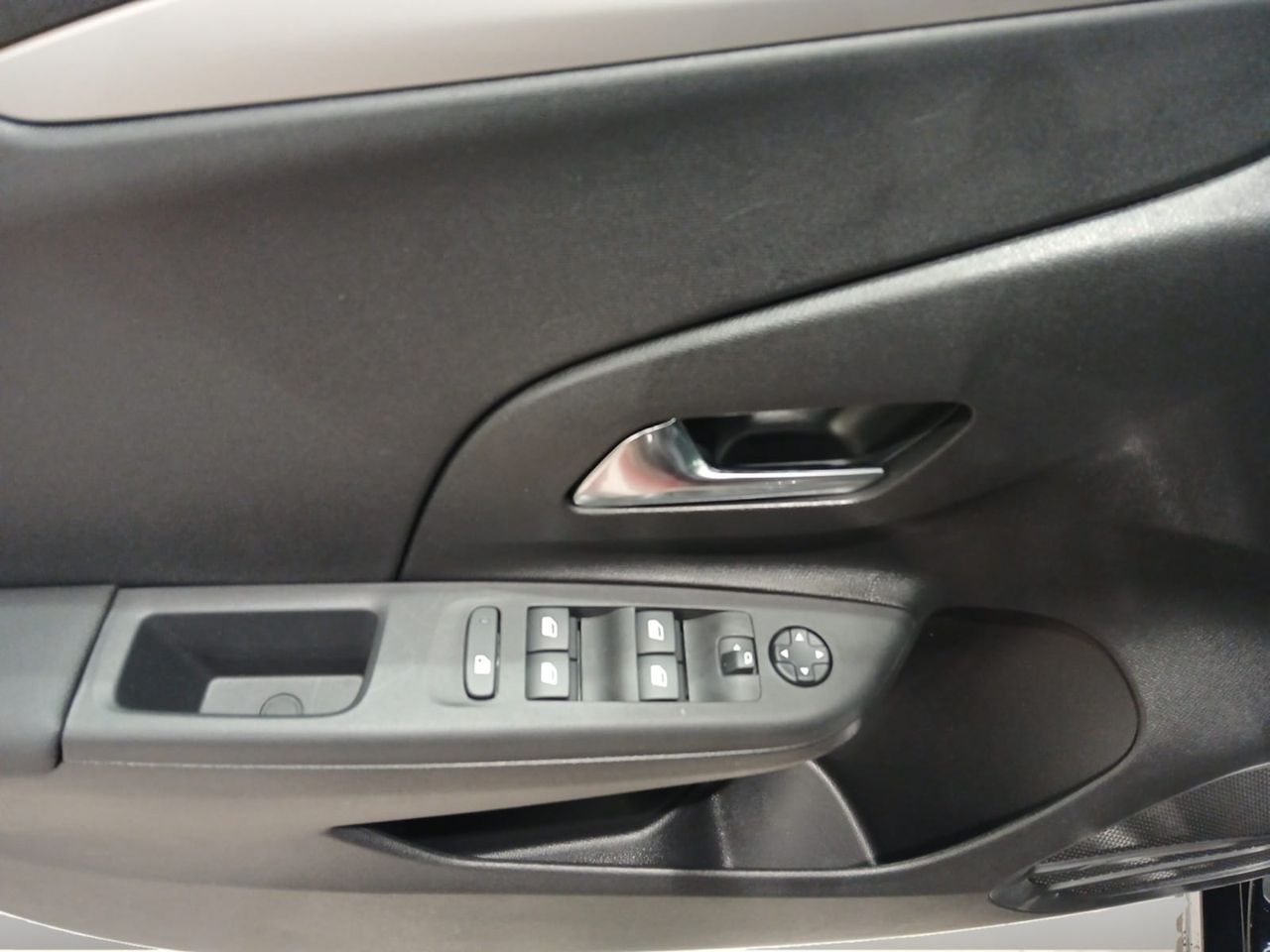 Opel Corsa 1.2T XHL 74kW (100CV) Edition