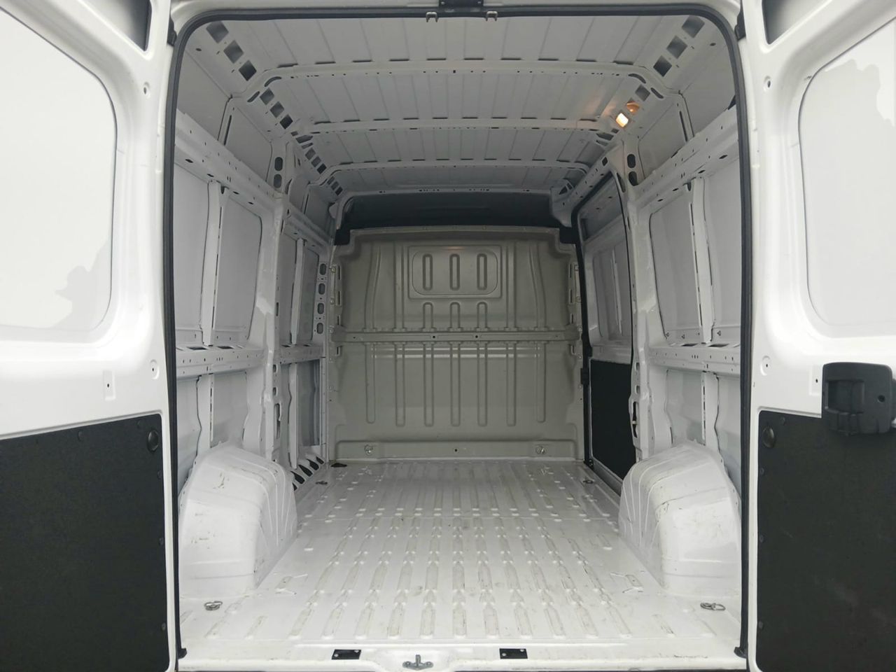 Fiat Ducato 3.5 L2H2 140CV
