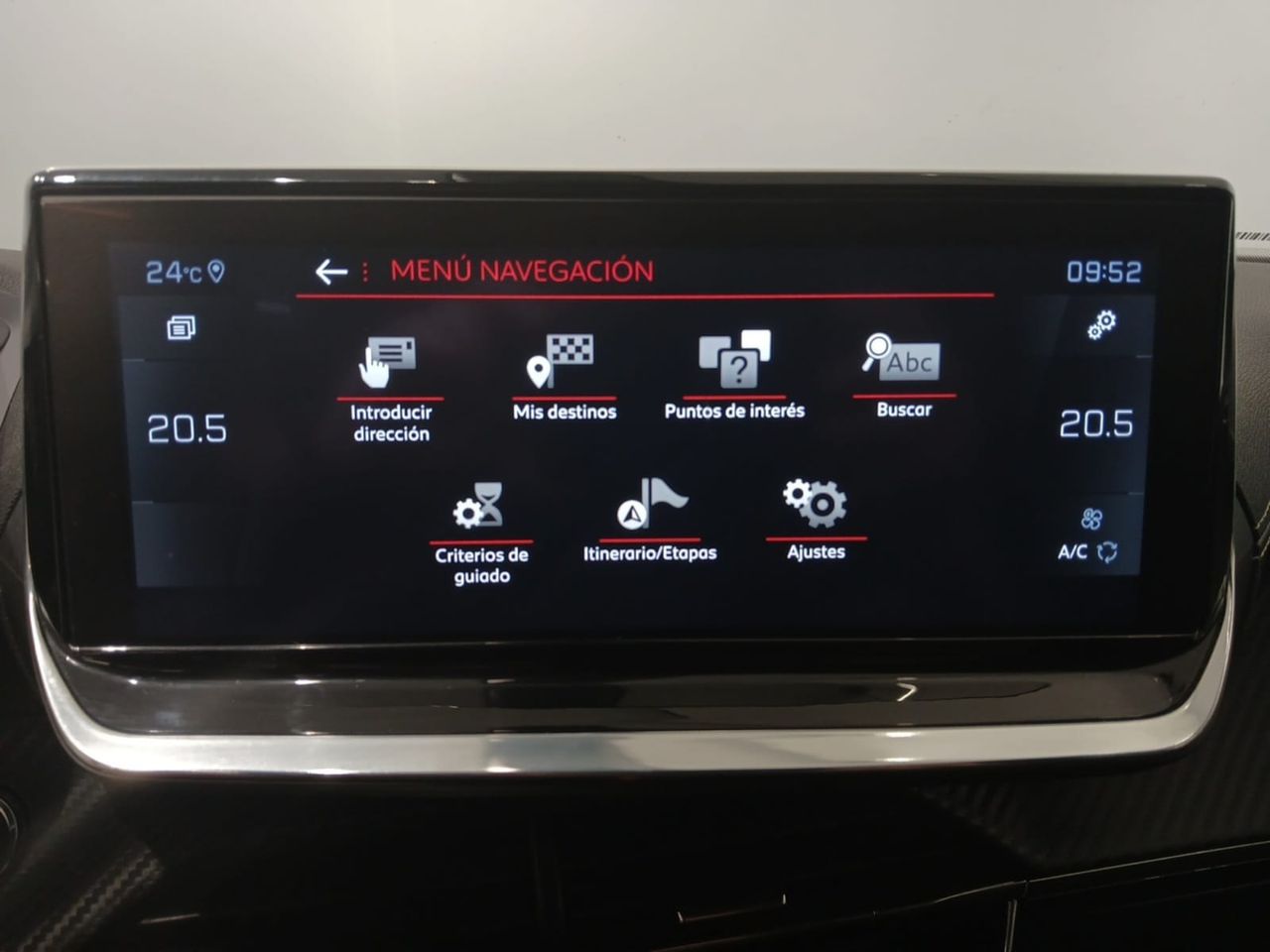 Peugeot 2008 GT Puretech 155 S&S EAT8