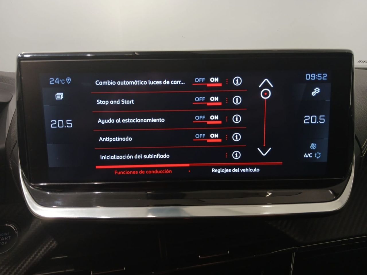 Peugeot 2008 GT Puretech 155 S&S EAT8