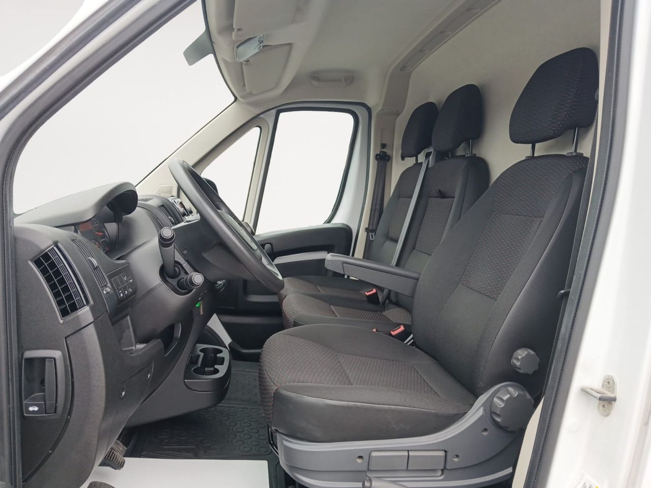 Peugeot Boxer FURGON 335 L3H3 BHDI 140CV