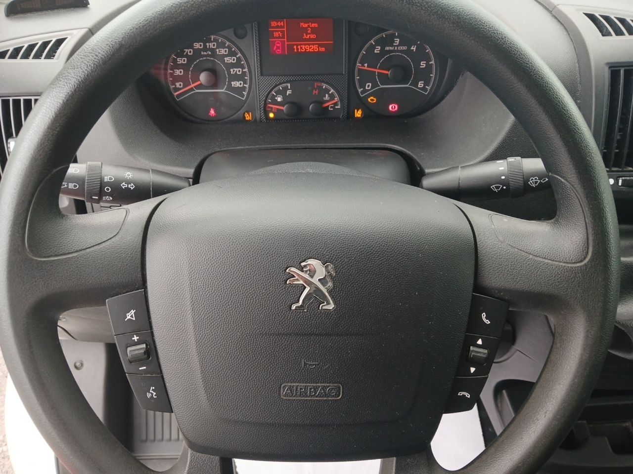 Peugeot Boxer PAQUETERA 2.2 BHDI 435 L3 140CV