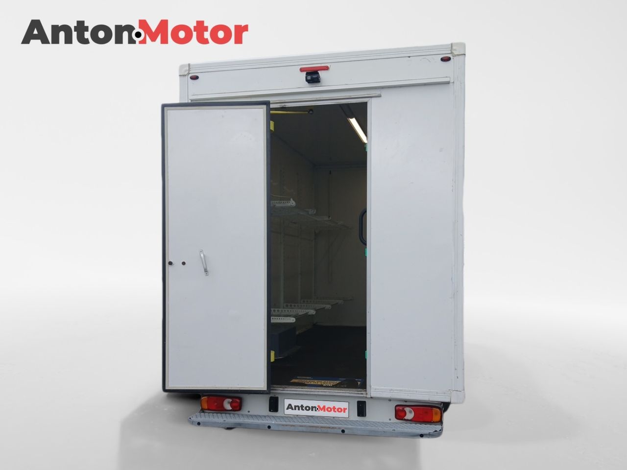 Peugeot Boxer PAQUETERA 2.2 BHDI 435 L3 140CV