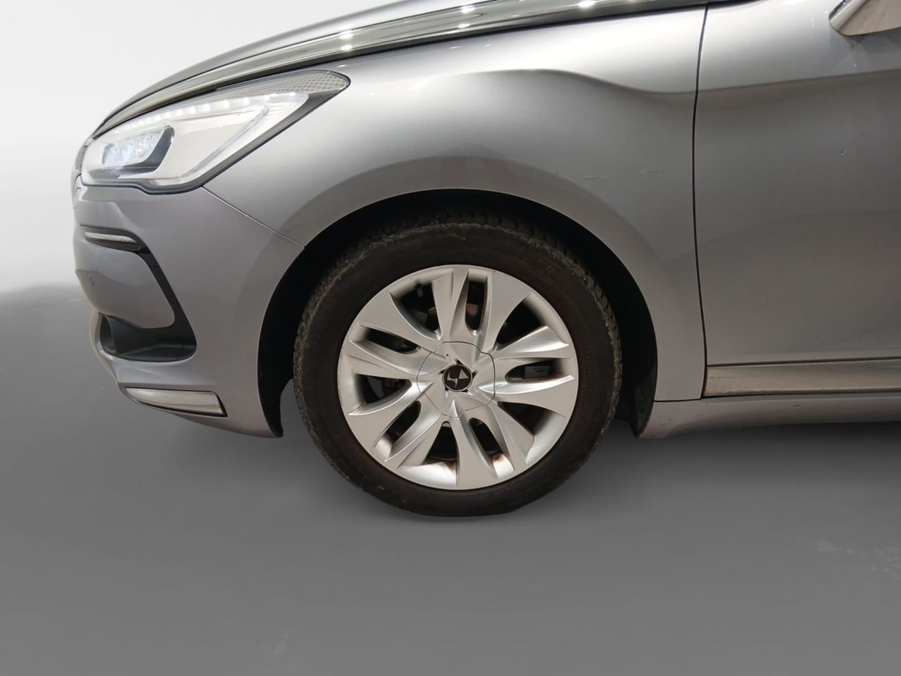 DS DS 5 BlueHDi 88kW (120CV) Desire