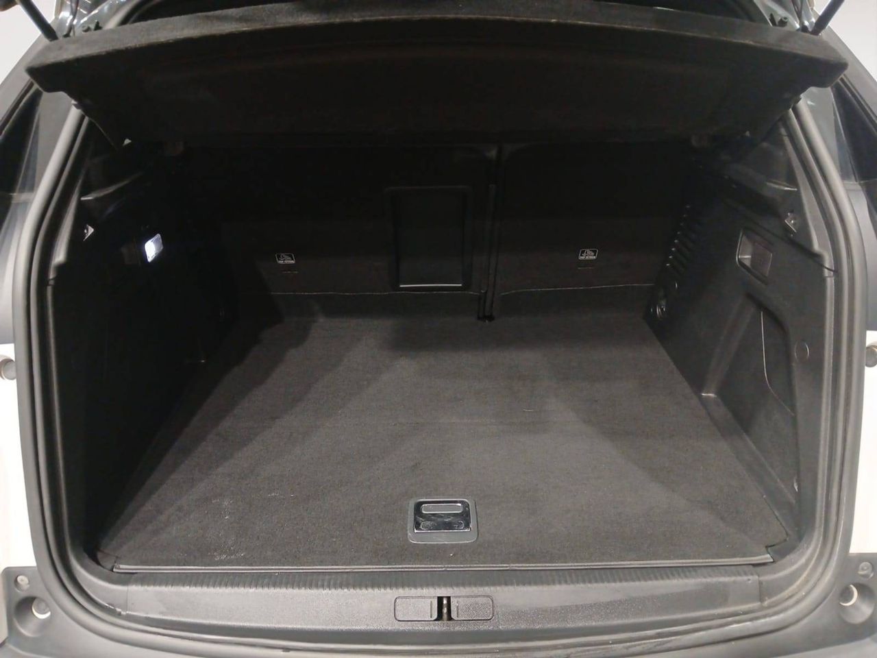 Peugeot 3008  300 e-EAT8 GT
