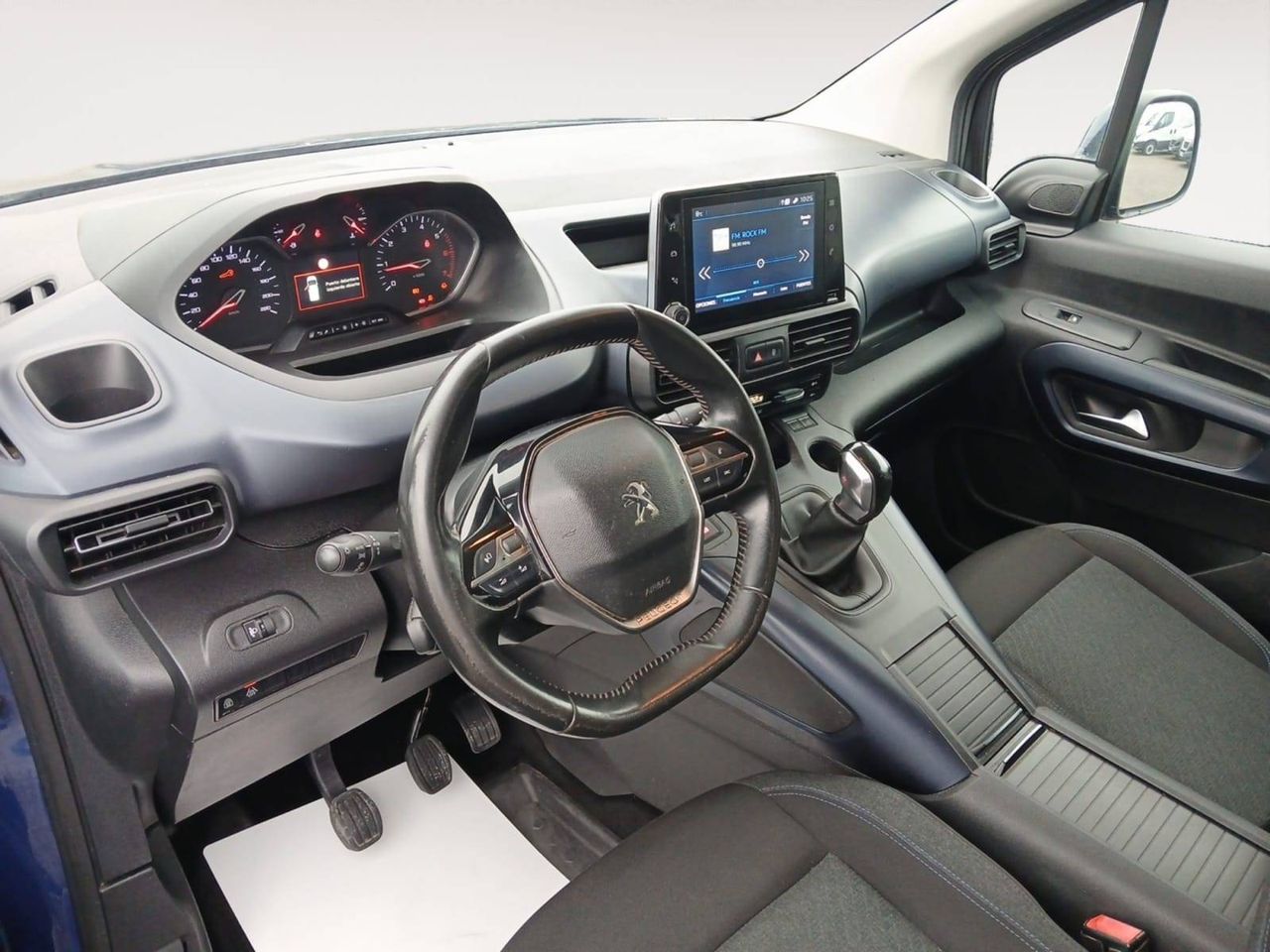 Peugeot Rifter   Standard BlueHDi 73kW Allure