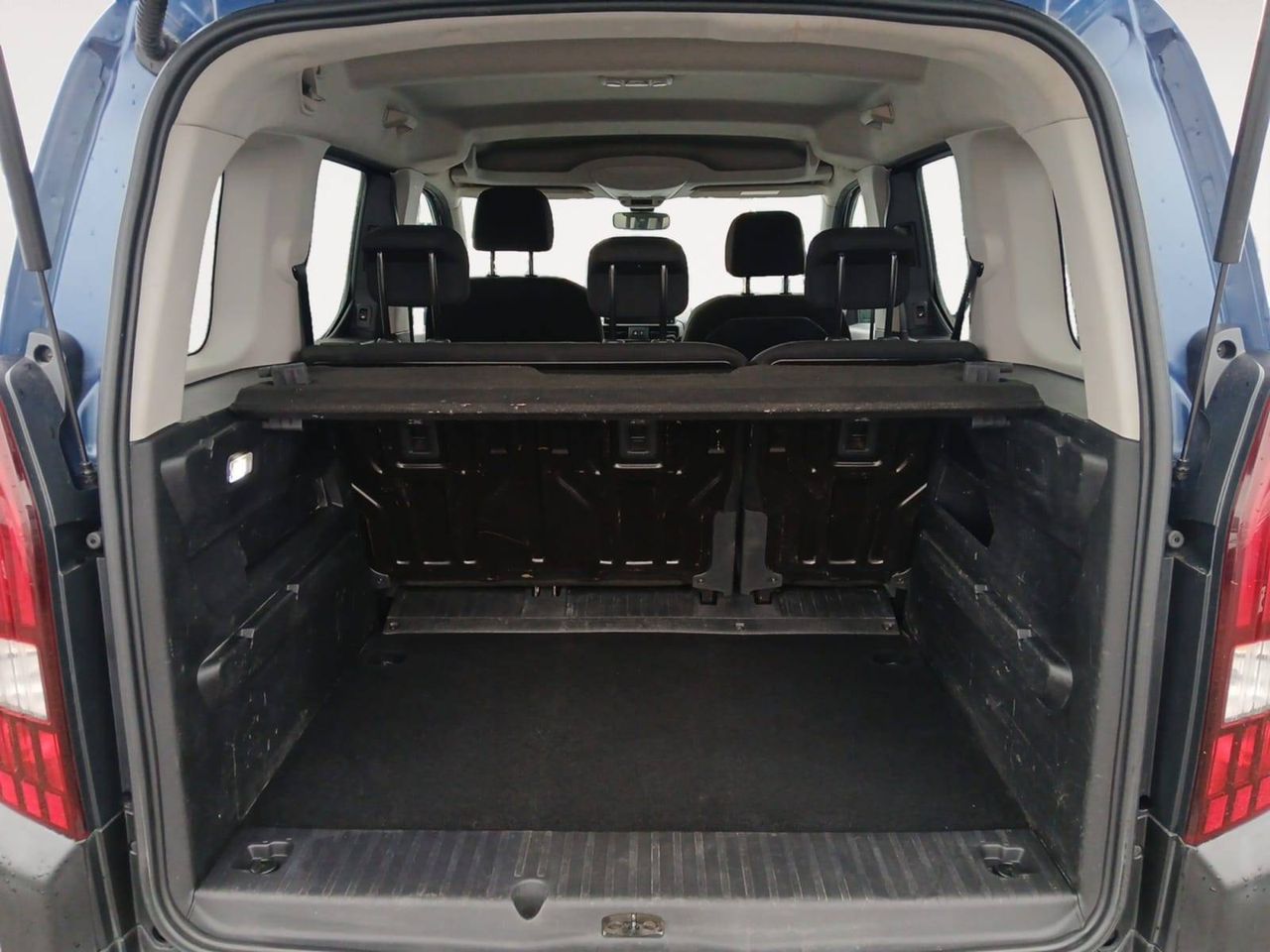 Peugeot Rifter   Standard BlueHDi 73kW Allure
