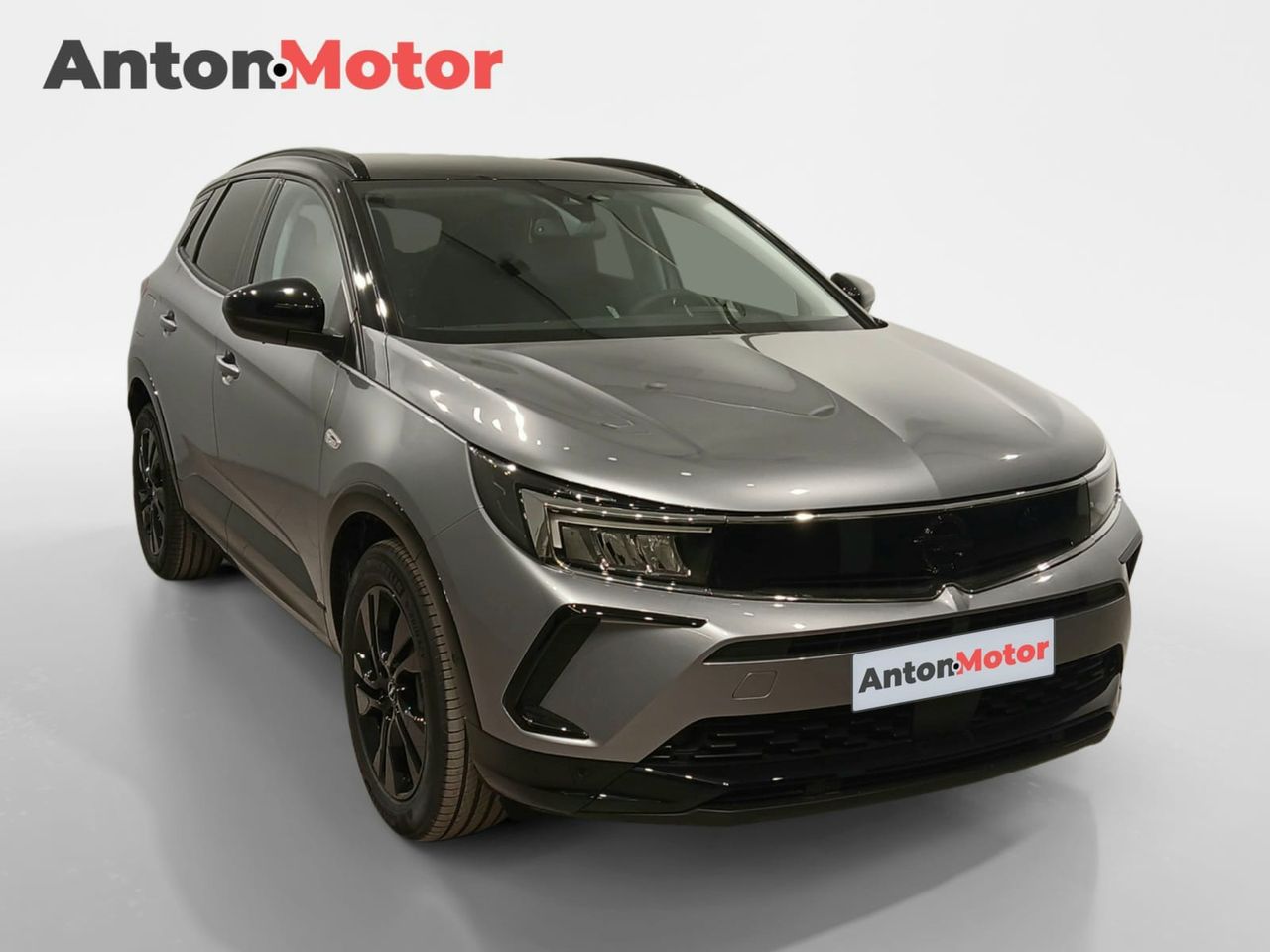 Opel Grandland 1.2 Turbo Design & Tech