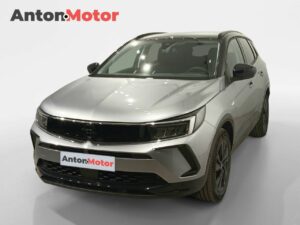 Opel Grandland 1.2 Turbo Design & Tech