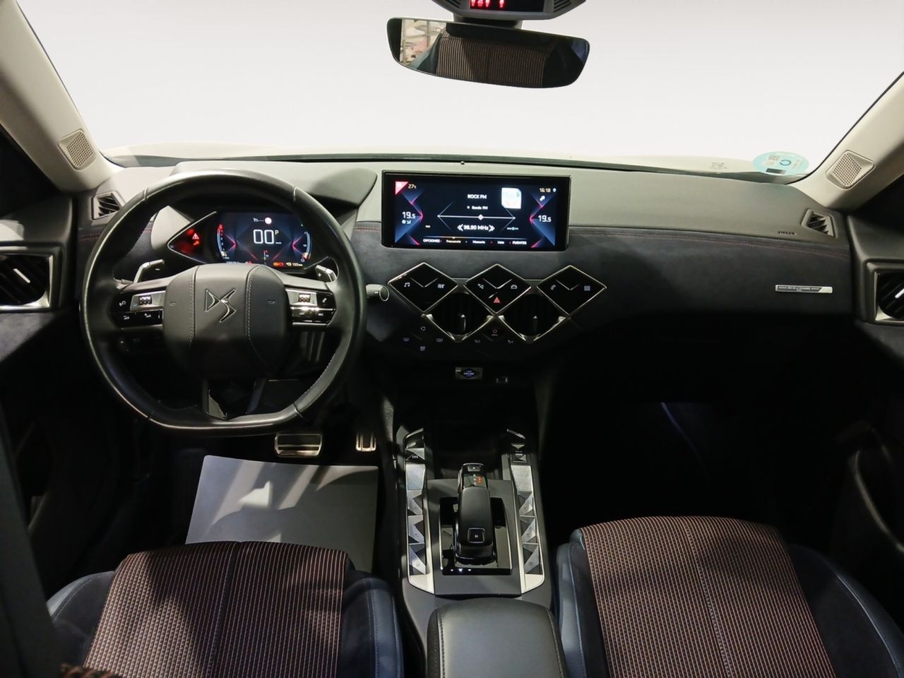 DS DS 3 Crossback BlueHDi 96 kW Auto Ines de la Fressange
