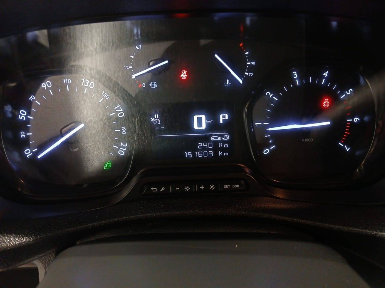 Peugeot Expert  Furgón  2.0 BlueHDi 180 EAT8 Std Premium