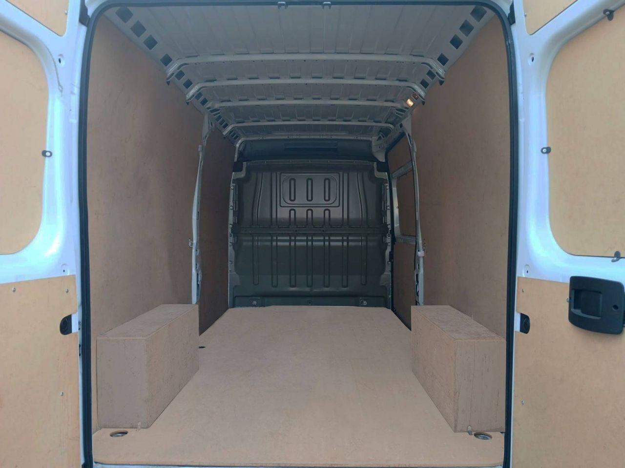 Citroën Jumper  3.5 L3 H2 BHDI 103kW (140CV) S&S 6 V. M -