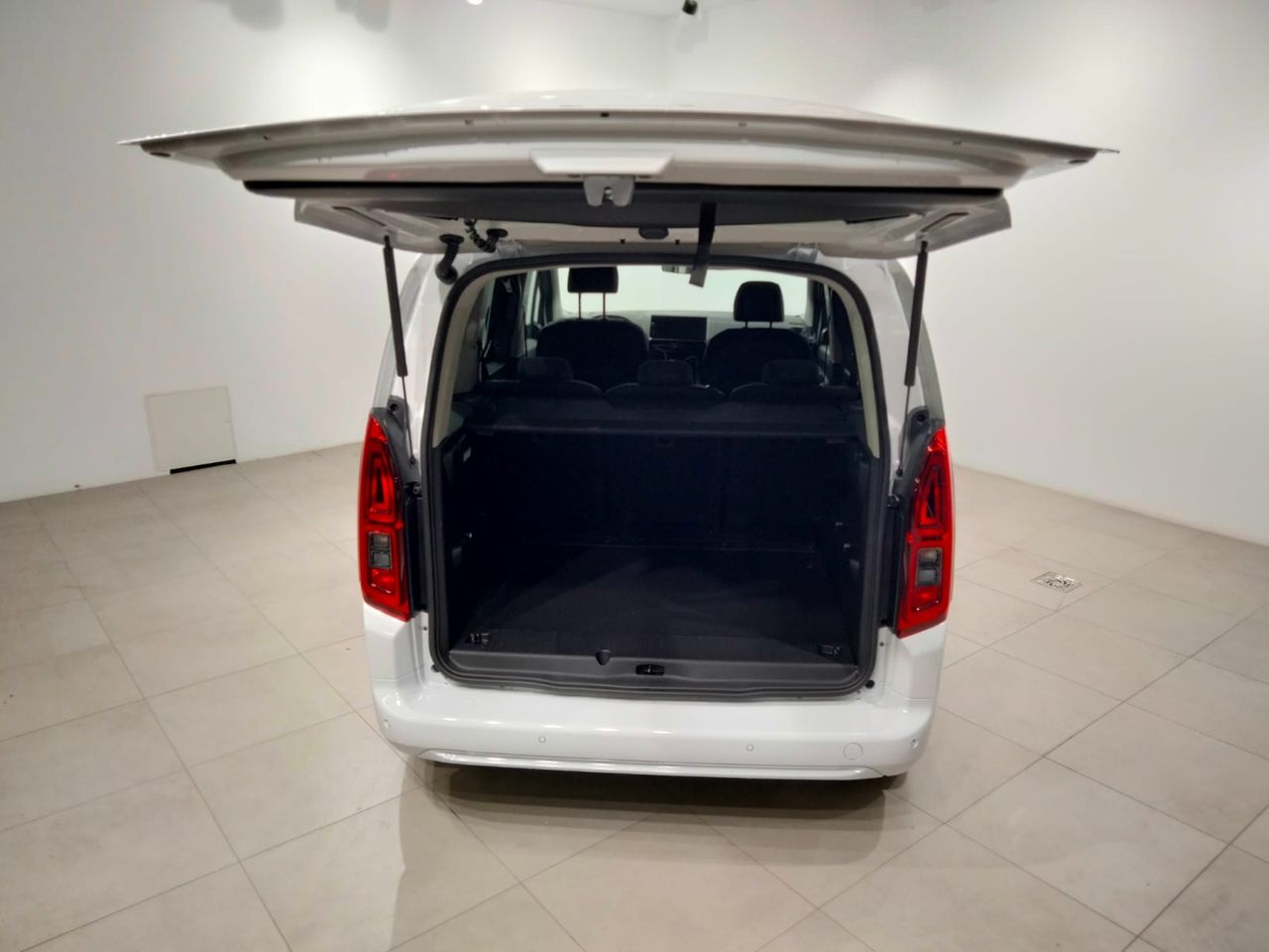 Opel Combo Cargo 100 Cv 1.5 Td S/S MT6 €6.4