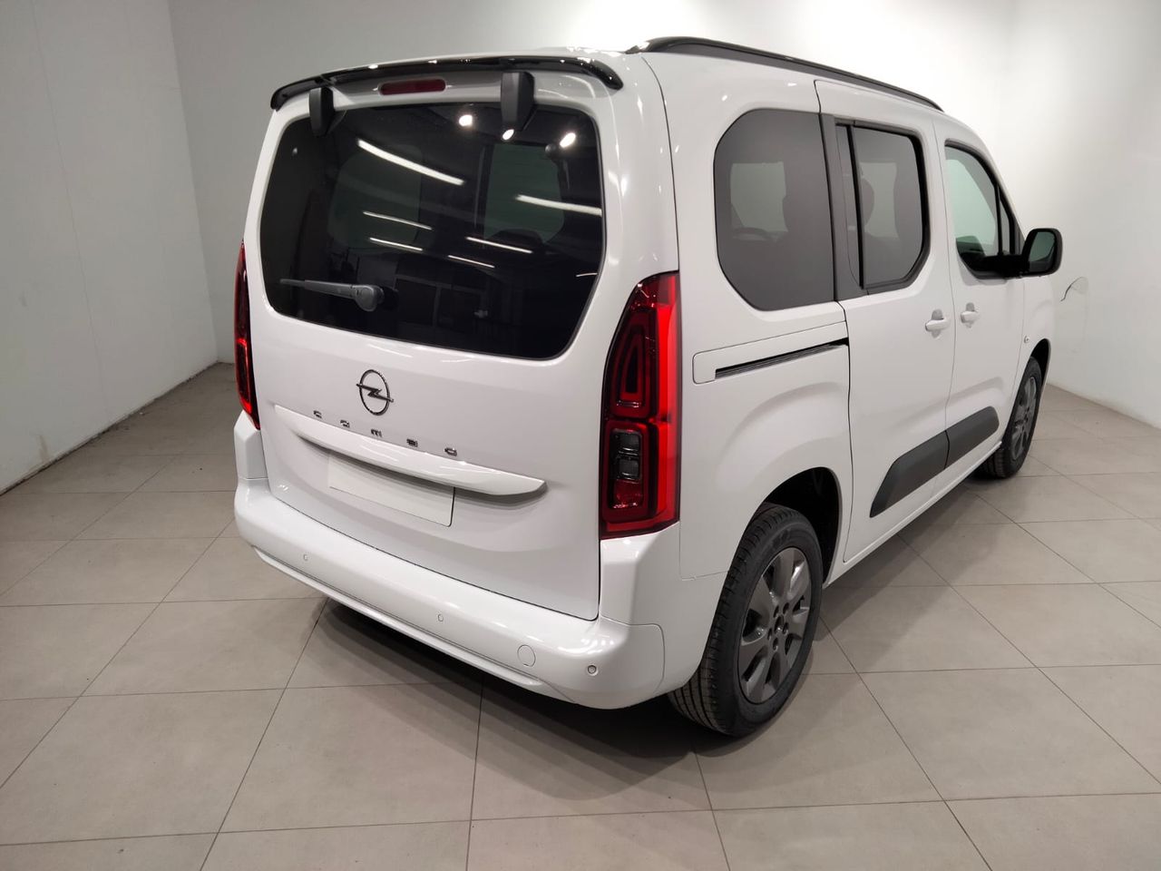 Opel Combo Cargo 100 Cv 1.5 Td S/S MT6 €6.4