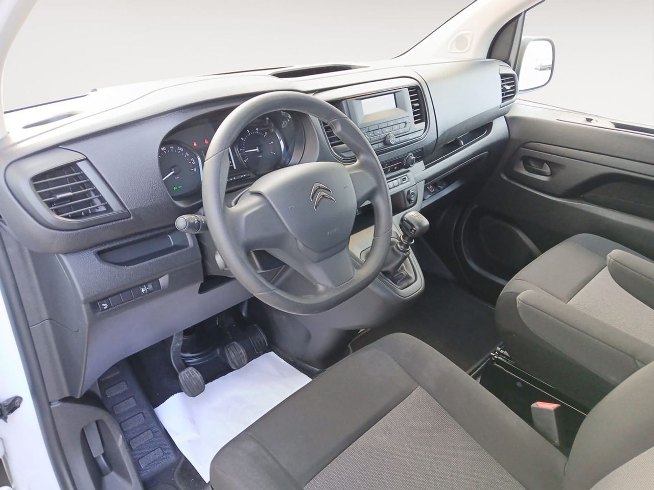 Citroën Jumpy TALLA M. BLUEHDI 100