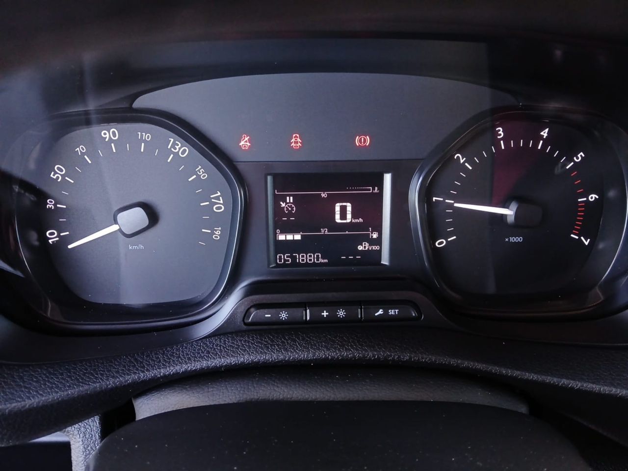 Citroën Jumpy TALLA M. BLUEHDI 100