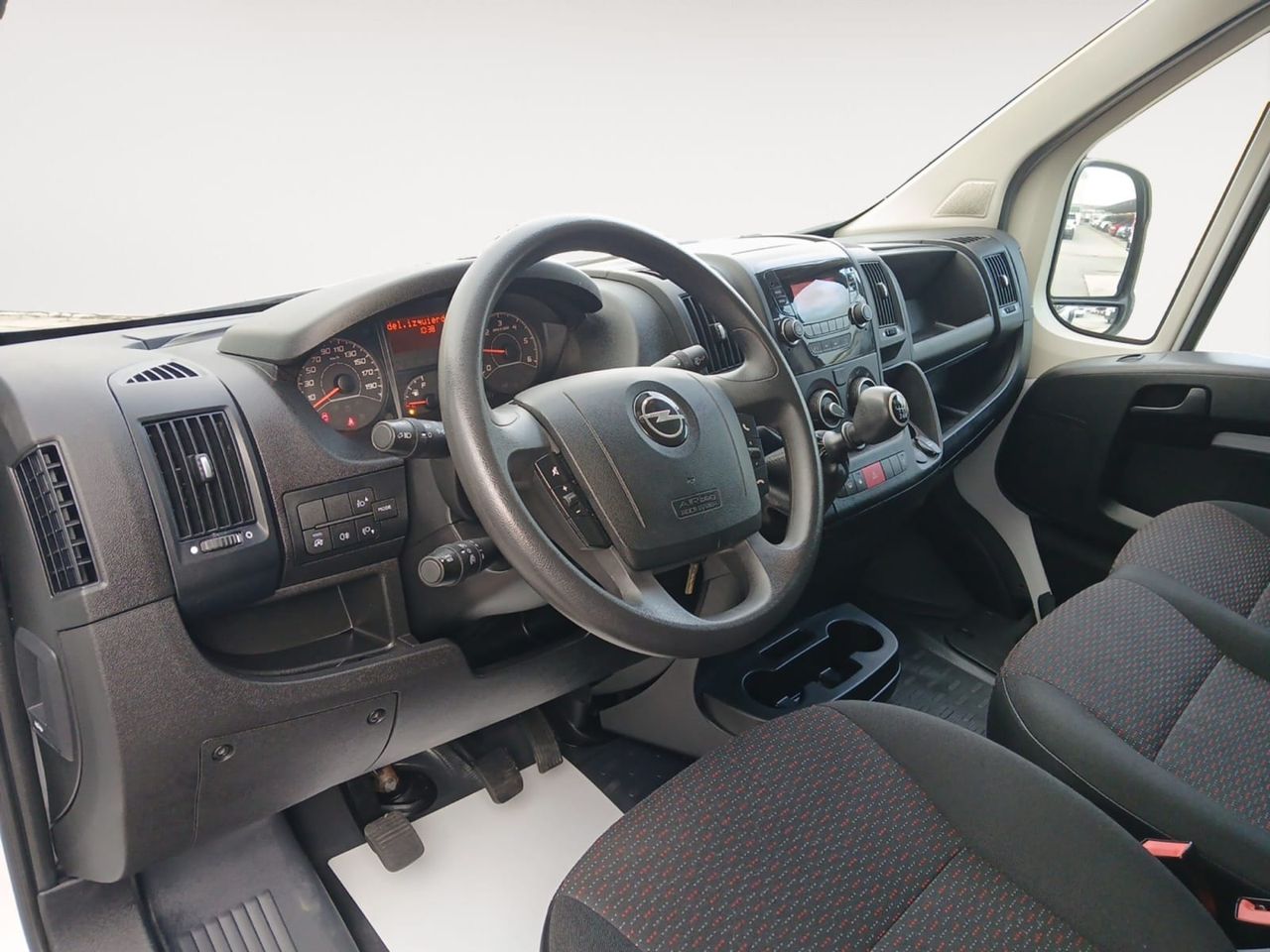 Opel Movano FURGON L2H2 3.5T 2.2 BHDI 140CV