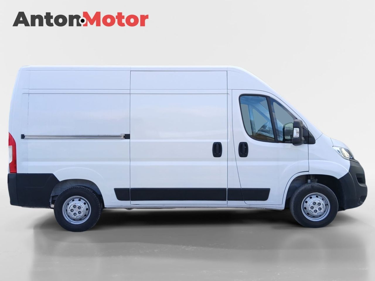 Opel Movano FURGON L2H2 3.5T 2.2 BHDI 140CV