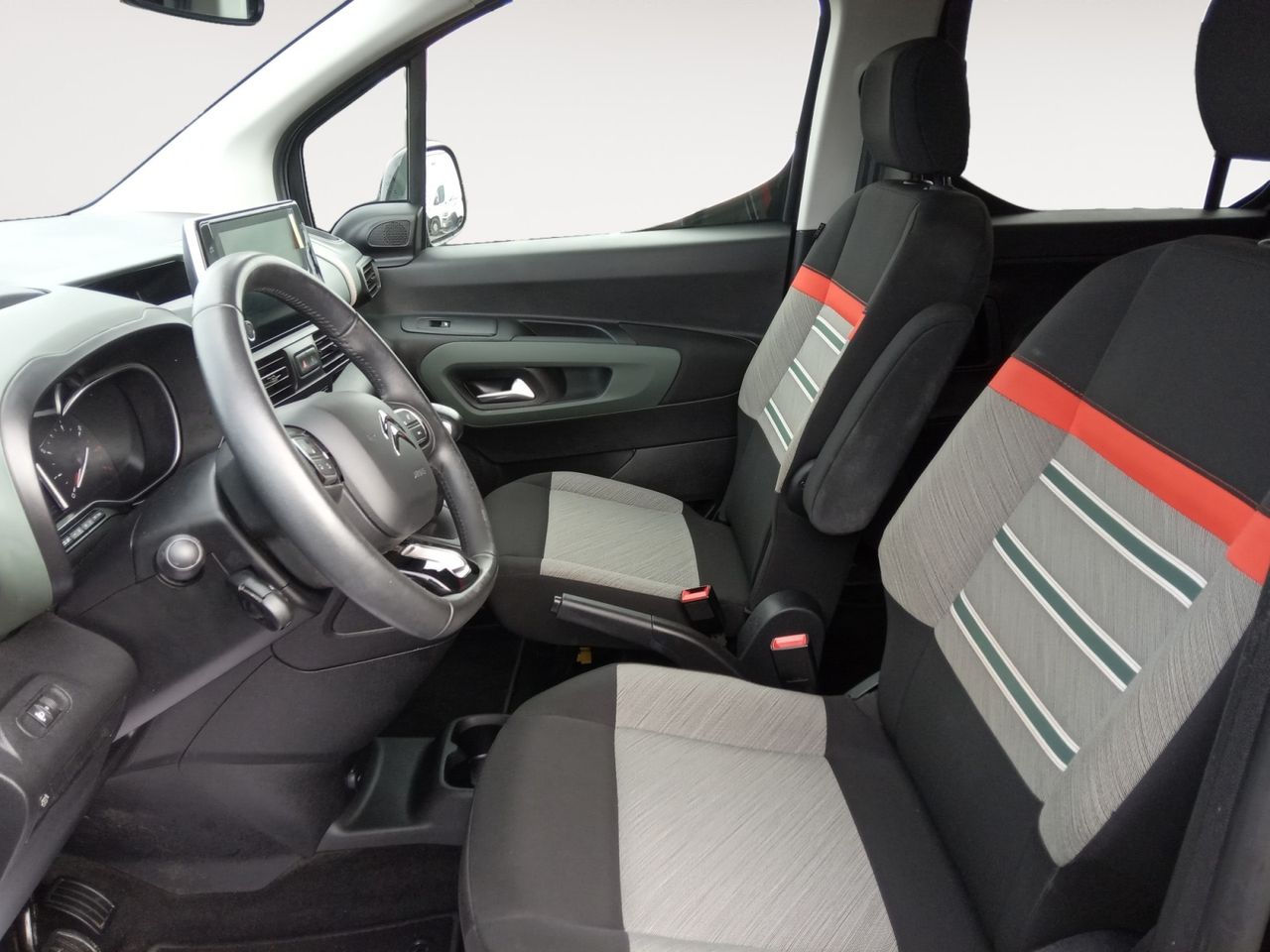Citroën Berlingo Talla M BlueHDi 100 S&S SHINE BUSINESS N1