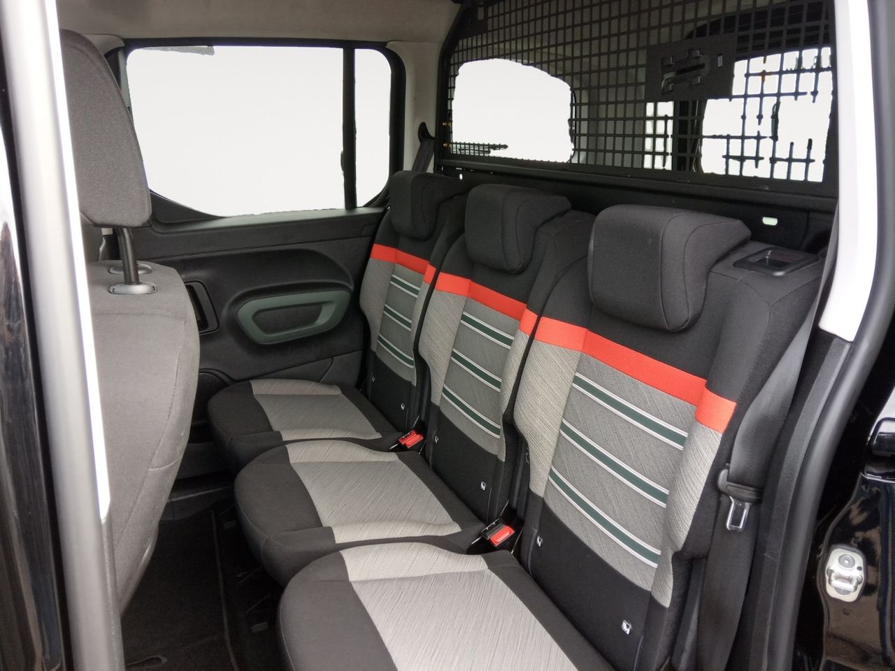 Citroën Berlingo Talla M BlueHDi 100 S&S SHINE BUSINESS N1