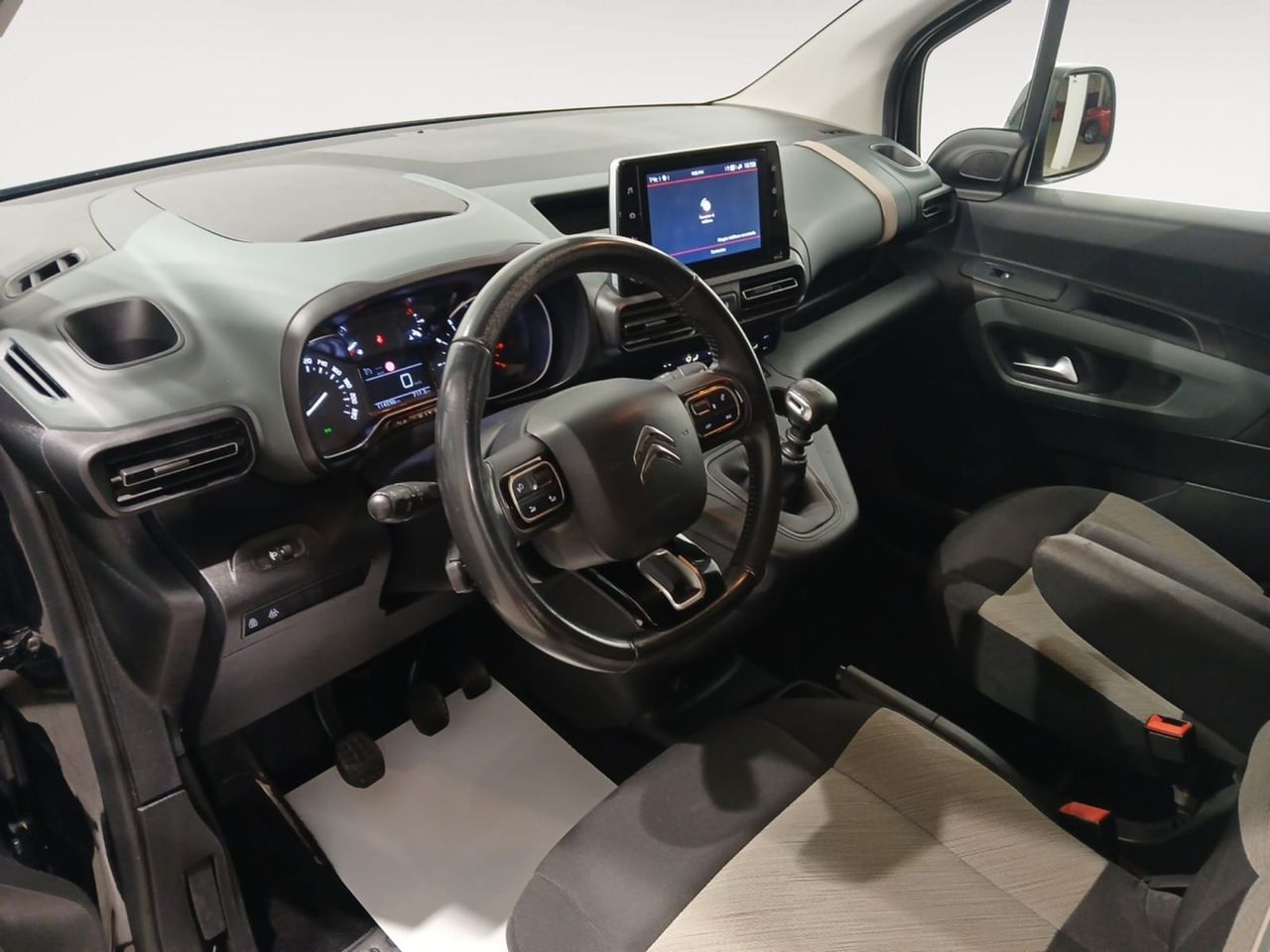 Citroën Berlingo Talla M BlueHDi 100 S&S SHINE BUSINESS N1
