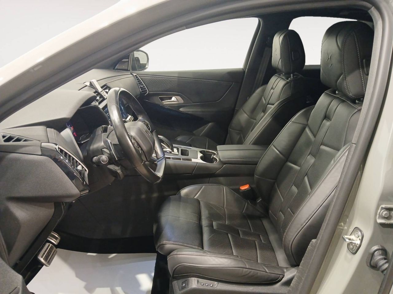 DS DS 7  E-TENSE 4x4 360 LA PREMIERE