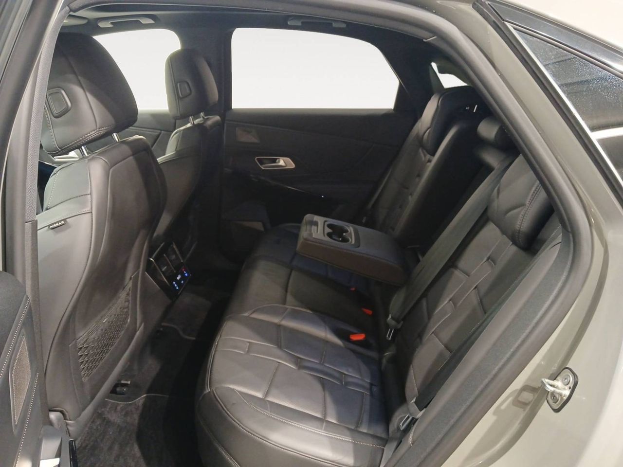 DS DS 7  E-TENSE 4x4 360 LA PREMIERE