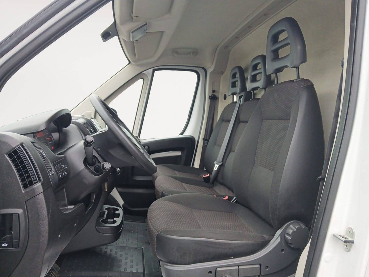Peugeot Boxer  330 L1 H1 BHDI 88kW (120CV) S&S 6 Vel. M -