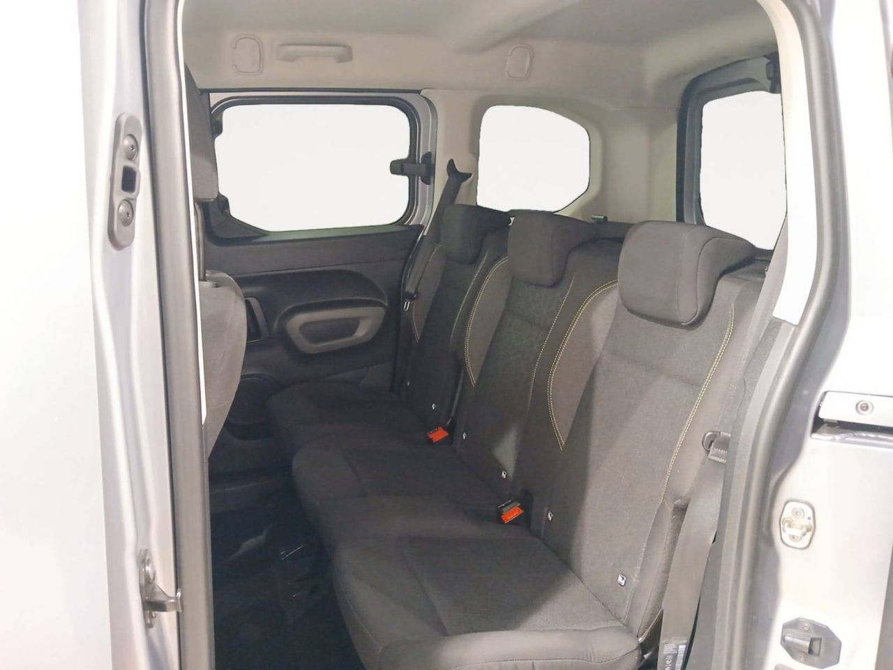 Peugeot Rifter   Standard BlueHDi 73kW Active