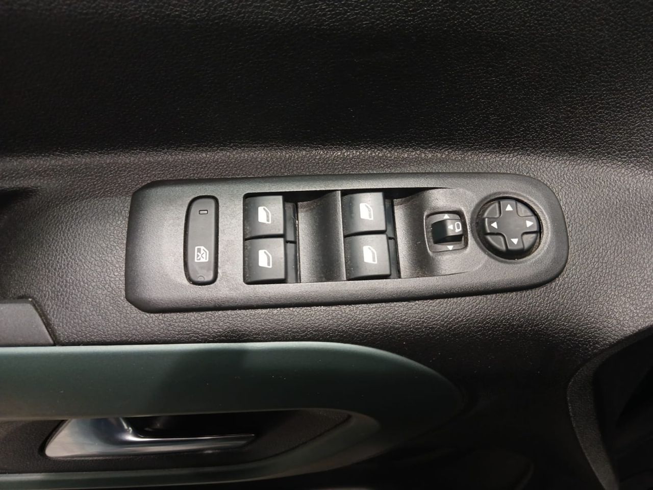 Citroën Berlingo Talla M PureTech 110 S&S SHINE